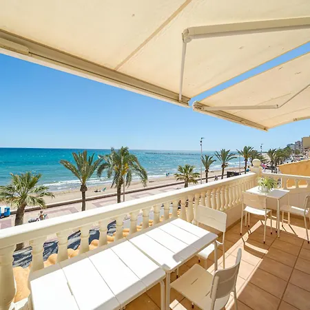 Front Line Jakarta 2 Apartamento El Campello